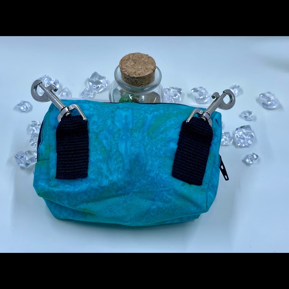 🌟 Custom Made Dog Saddle Bag - Picture 3 of 11
